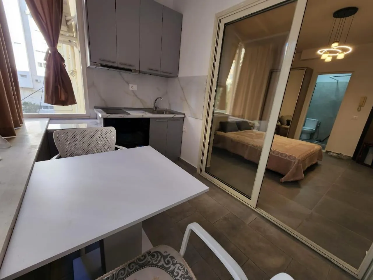 Appartement Shkembi I Kavajes Ferienwohnung Golem  Albanie